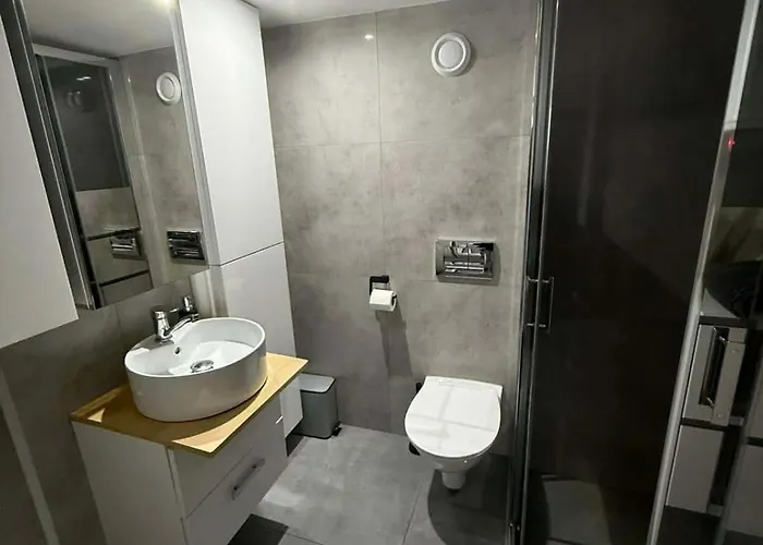 Teczowy - Balia Z Hydromasazem Darłowo